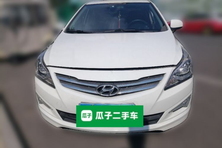 Used Hyundai Verna (older generation) 2014 1.4L Manual Smart GLS Trim Front
