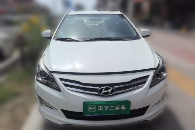 Used Hyundai Verna (older generation) 2014 1.4L Automatic Leading-Edge GLX Front