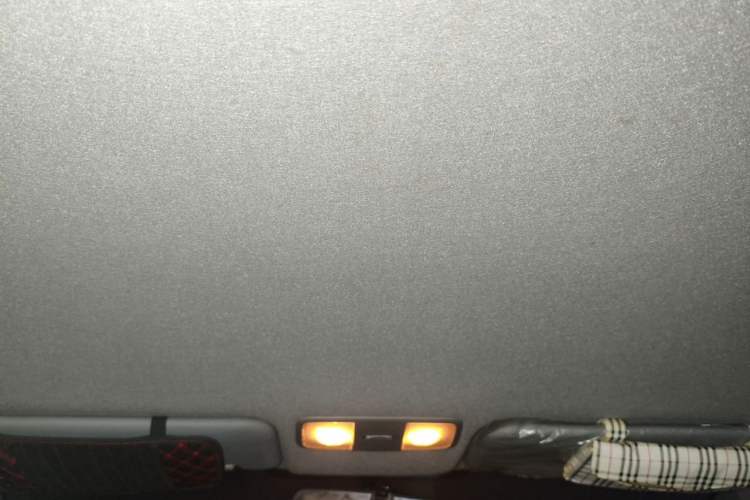 Used Hyundai Verna (older generation) 2014 1.4L Manual Smart GLS Trim Headliner