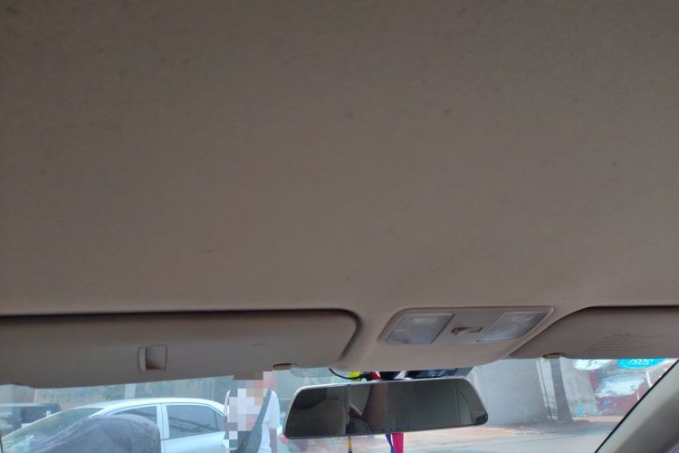 Used Hyundai Verna (older generation) 2014 1.4L Manual Smart GLS Trim Headliner