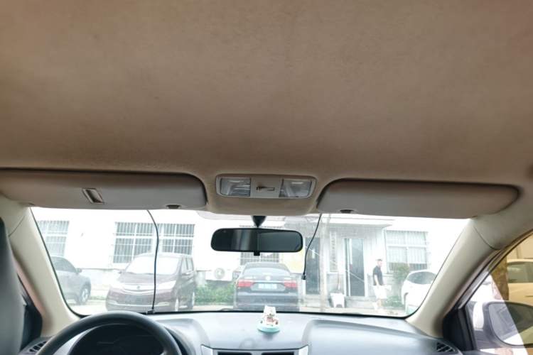 Used Hyundai Verna (older generation) 2014 1.4L Manual Smart GLS Trim Headliner