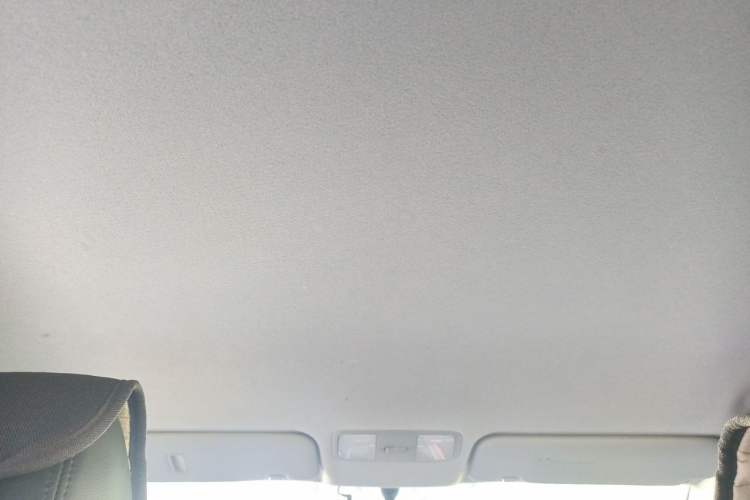 Used Hyundai Verna (older generation) 2014 1.4L Manual Smart GLS Trim Headliner
