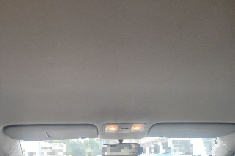 Used Hyundai Verna (older generation) 2014 1.4L Automatic Smart GLS Headliner