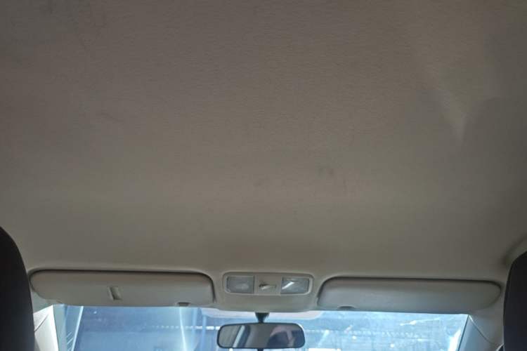 Used Hyundai Verna (older generation) 2014 1.4L Manual Smart GLS Trim Headliner