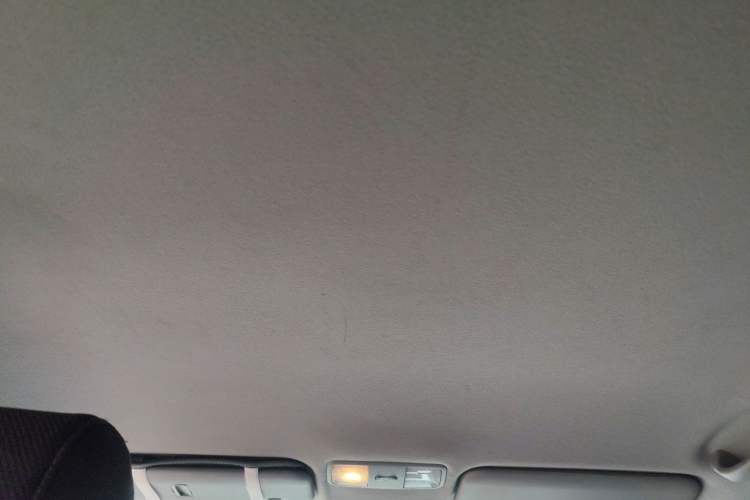 Used Hyundai Verna (older generation) 2014 1.4L Manual Smart GLS Trim Headliner