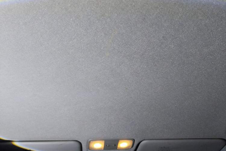Used Hyundai Verna (older generation) 2014 1.4L Automatic Smart GLS Headliner