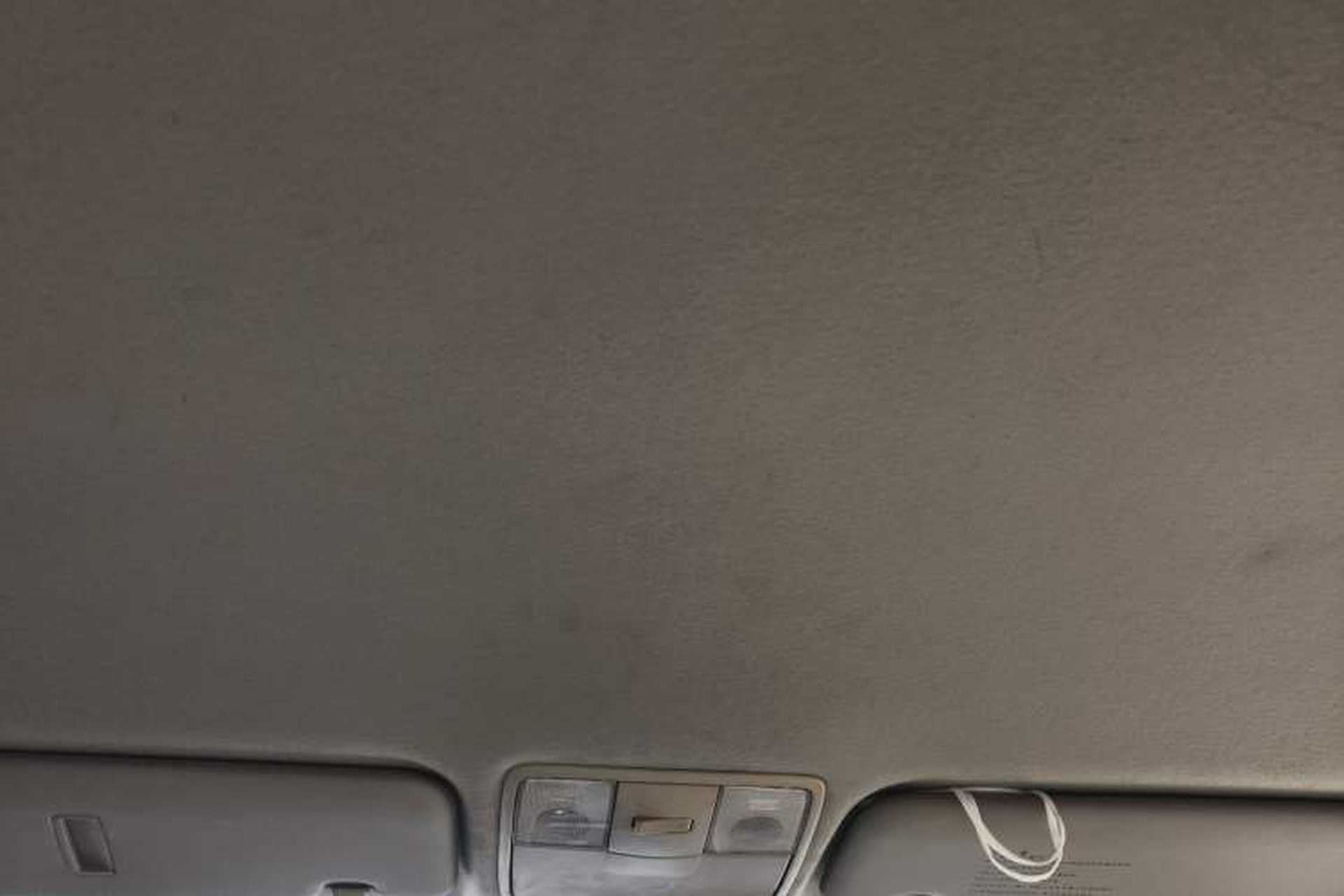 Used Hyundai Verna (older generation) 2014 1.4L Manual Smart GLS Trim Headliner