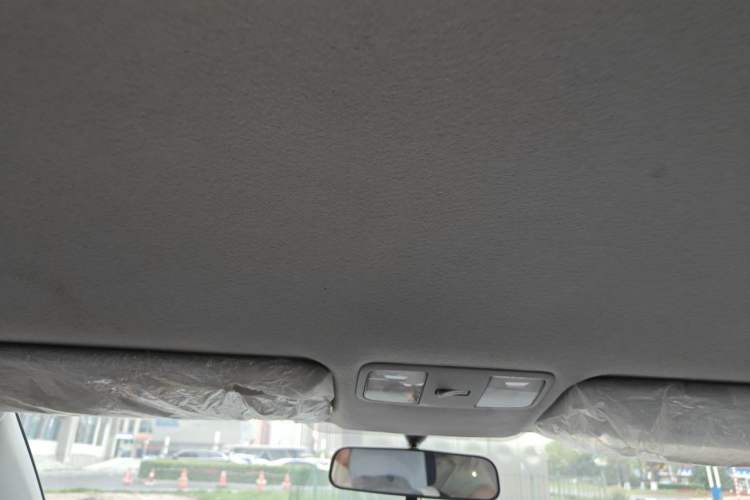 Used Hyundai Verna (older generation) 2014 1.4L Manual Smart GLS Trim Headliner