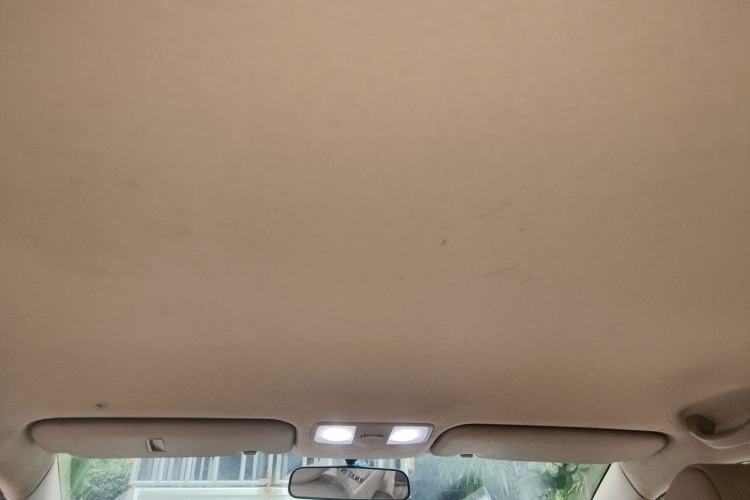 Used Hyundai Verna (older generation) 2014 1.4L Manual Smart GLS Trim Headliner