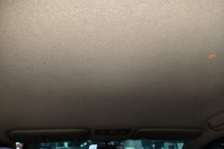 Used Hyundai Verna (older generation) 2014 1.4L Manual Smart GLS Trim Headliner