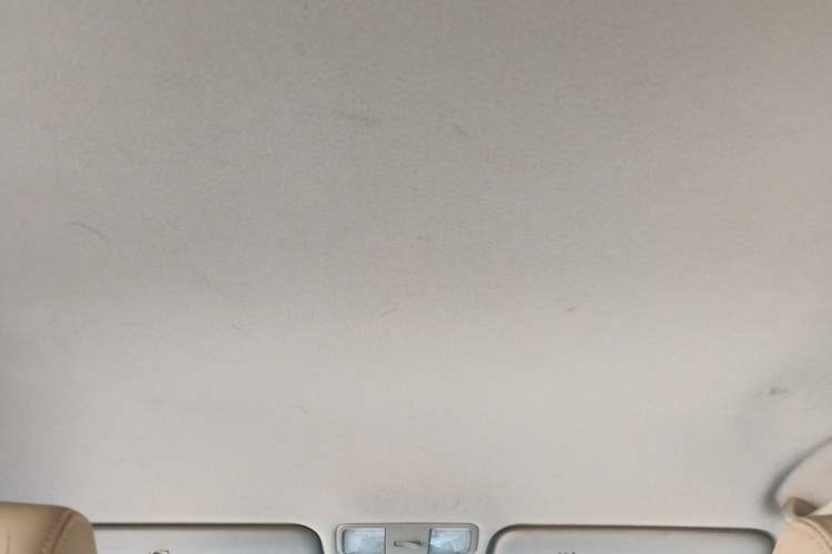 Used Hyundai Verna (older generation) 2014 1.4L Automatic Smart GLS Headliner