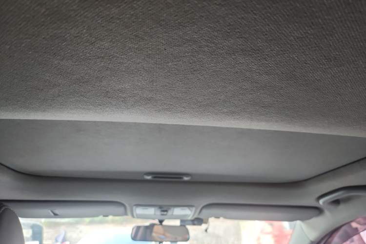 Used Hyundai Verna (older generation) 2014 1.4L Manual Top-Tier Model TOP Headliner