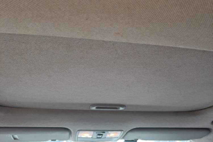 Used Hyundai Verna (older generation) 2014 1.4L Manual Smart GLS Trim Headliner