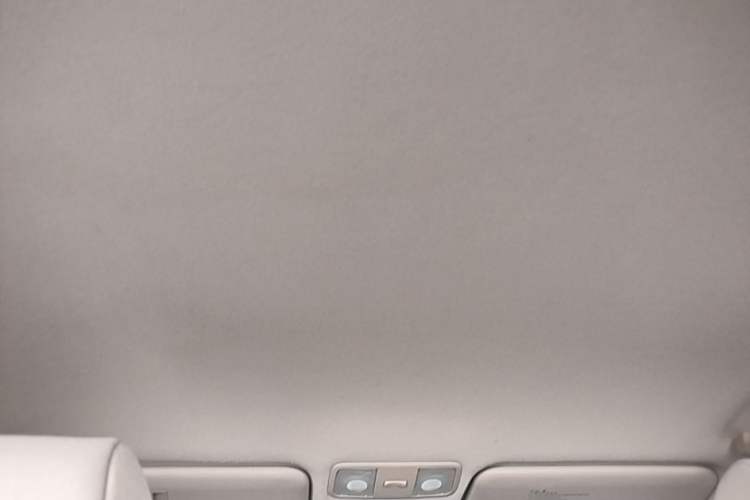 Used Hyundai Verna (older generation) 2014 1.4L Manual Smart GLS Trim Headliner