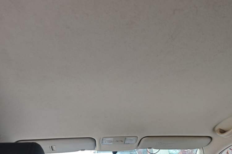 Used Hyundai Verna (older generation) 2014 1.4L Manual Smart GLS Trim Headliner