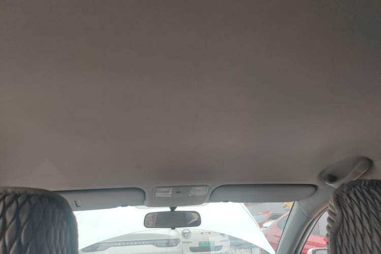 Used Hyundai Verna (older generation) 2014 1.4L Manual Smart GLS Trim Headliner