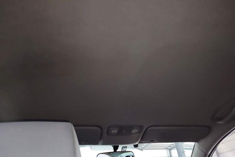 Used Hyundai Verna (older generation) 2014 1.4L Manual Smart GLS Trim Headliner