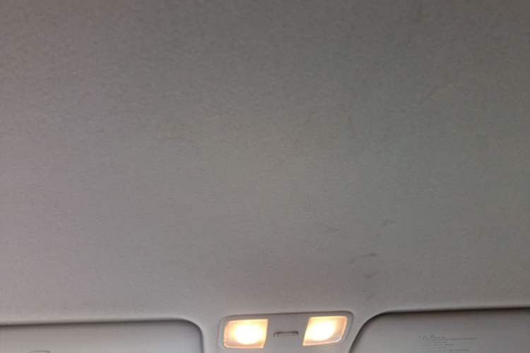 Used Hyundai Verna (older generation) 2014 1.4L Manual Smart GLS Trim Headliner