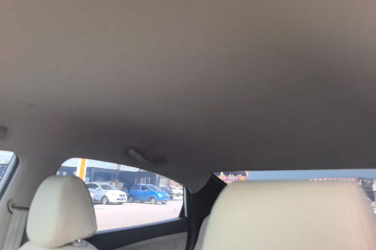 Used Hyundai Verna (older generation) 2014 1.4L Manual Smart GLS Trim Headliner
