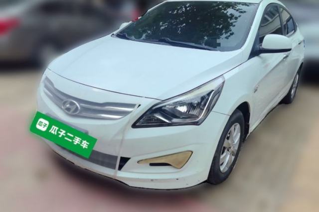 Used Hyundai Verna (older generation) 2014 1.4L Manual Smart GLS Trim