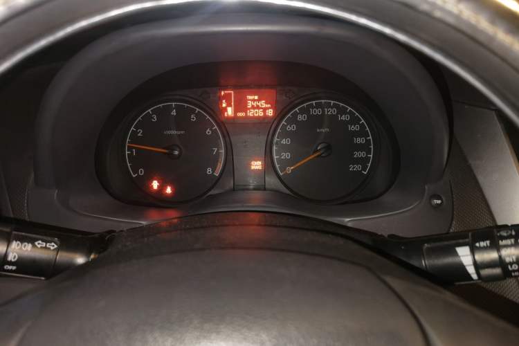Used Hyundai Verna (older generation) 2014 1.4L Manual Smart GLS Trim Instrument Cluster