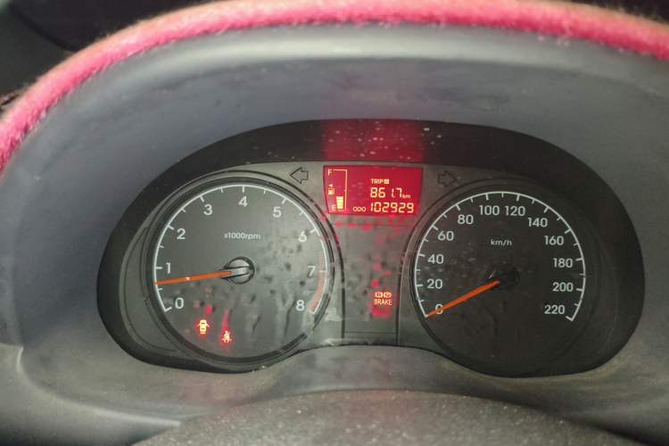 Used Hyundai Verna (older generation) 2014 1.4L Manual Smart GLS Trim Instrument Cluster
