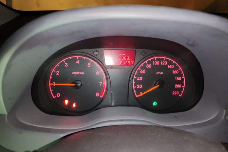 Used Hyundai Verna (older generation) 2014 1.4L Manual Smart GLS Trim Instrument Cluster