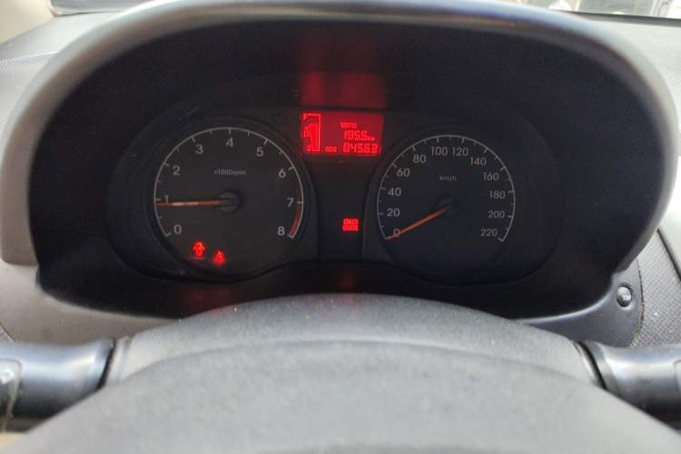 Used Hyundai Verna (older generation) 2014 1.4L Manual Smart GLS Trim Instrument Cluster