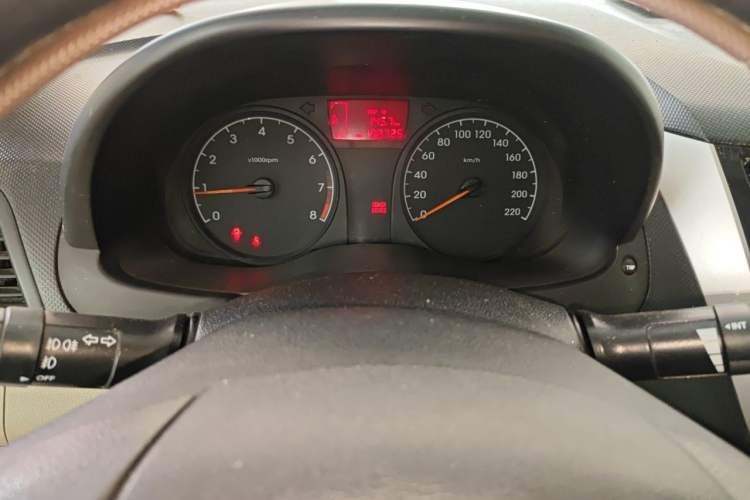Used Hyundai Verna (older generation) 2014 1.4L Manual Smart GLS Trim Instrument Cluster