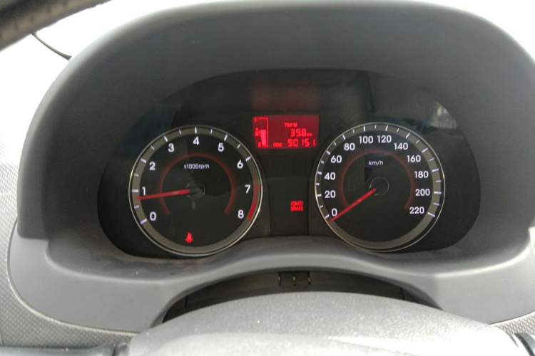 Used Hyundai Verna (older generation) 2014 1.4L Manual Top-Tier Model TOP Instrument Cluster