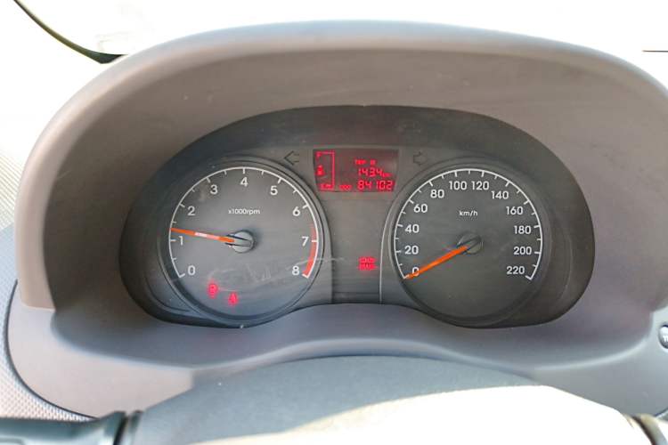 Used Hyundai Verna (older generation) 2014 1.4L Manual Smart GLS Trim Instrument Cluster