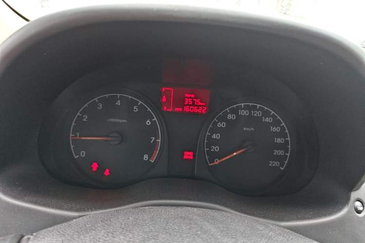 Used Hyundai Verna (older generation) 2014 1.4L Manual Smart GLS Trim Instrument Cluster