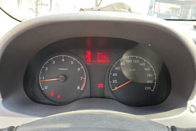 Used Hyundai Verna (older generation) 2014 1.4L Manual Smart GLS Trim Instrument Cluster