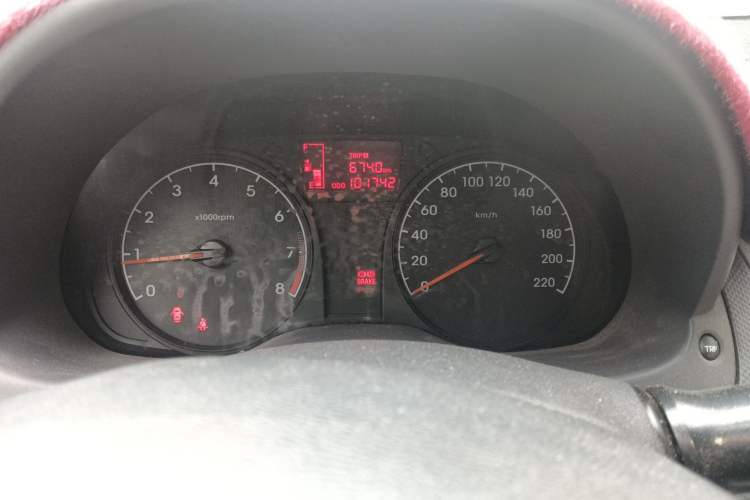Used Hyundai Verna (older generation) 2014 1.4L Manual Smart GLS Trim Instrument Cluster