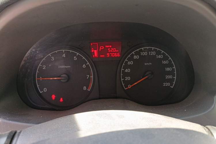Used Hyundai Verna (older generation) 2014 1.4L Automatic Fashion GS Model Instrument Cluster