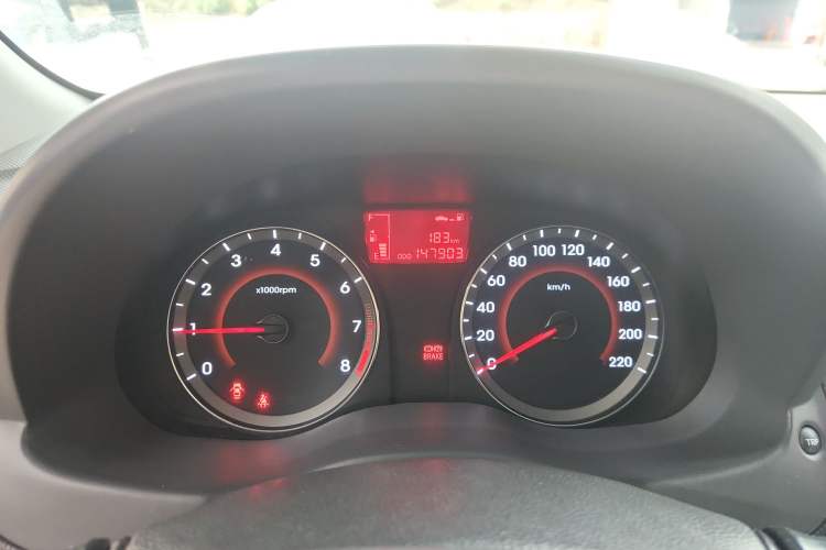 Used Hyundai Verna (older generation) 2014 1.4L Manual Top-Tier Model TOP Instrument Cluster