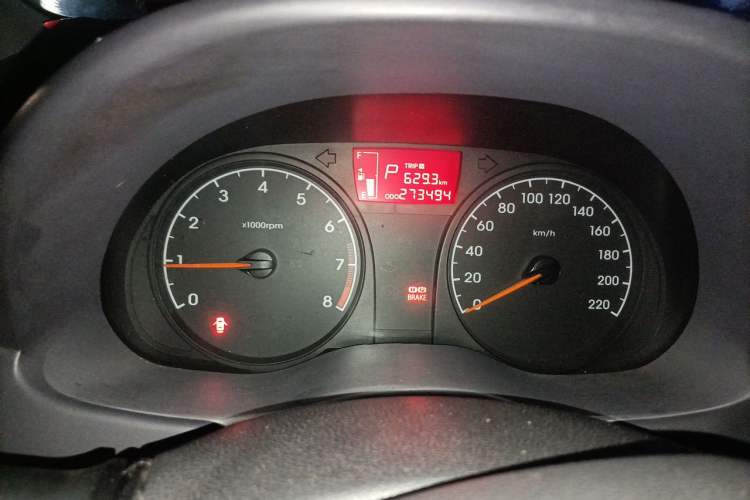 Used Hyundai Verna (older generation) 2014 1.4L Automatic Fashion GS Model Instrument Cluster