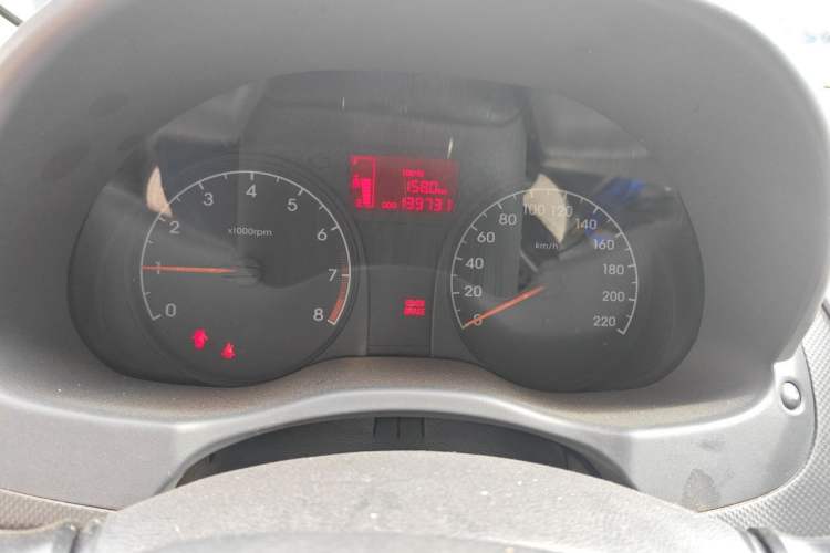 Used Hyundai Verna (older generation) 2014 1.4L Manual Smart GLS Trim Instrument Cluster
