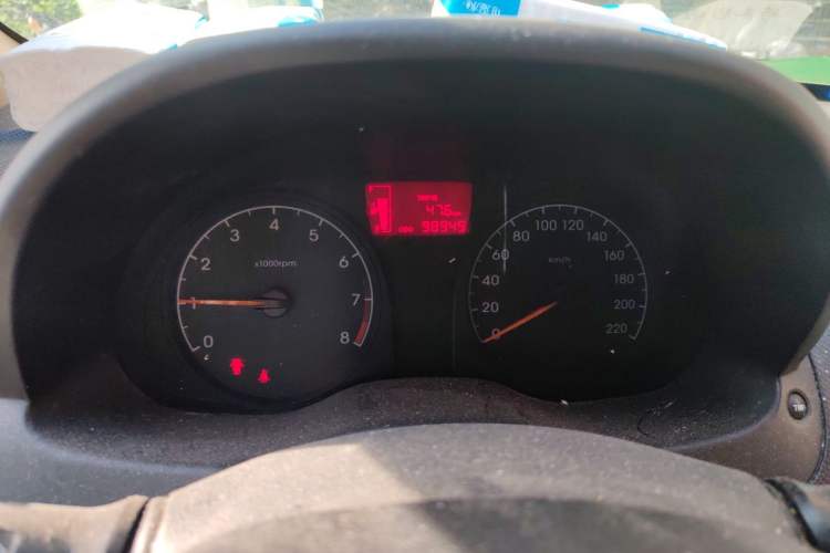 Used Hyundai Verna (older generation) 2014 1.4L Manual Smart GLS Trim Instrument Cluster
