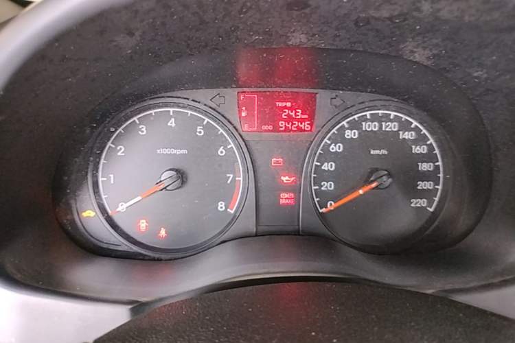 Used Hyundai Verna (older generation) 2014 1.4L Manual Smart GLS Trim Instrument Cluster
