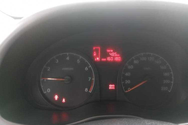 Used Hyundai Verna (older generation) 2014 1.4L Manual Smart GLS Trim Instrument Cluster