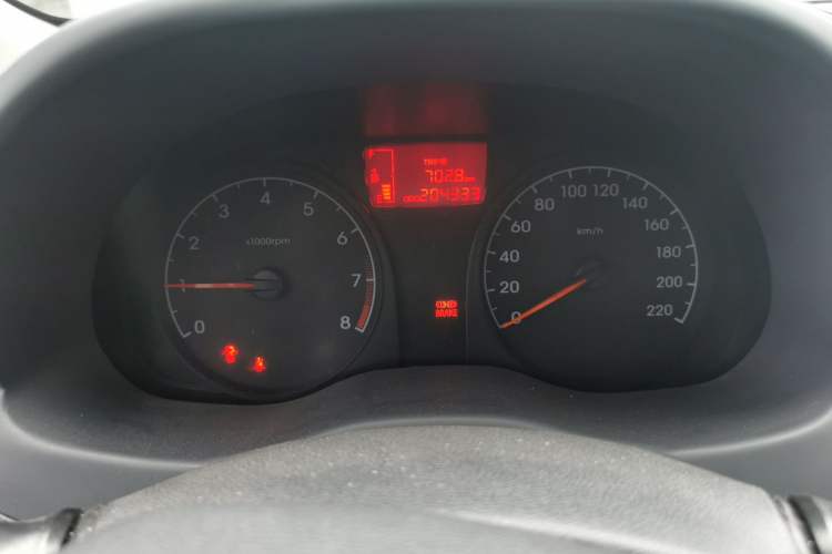 Used Hyundai Verna (older generation) 2014 1.4L Manual Smart GLS Trim Instrument Cluster