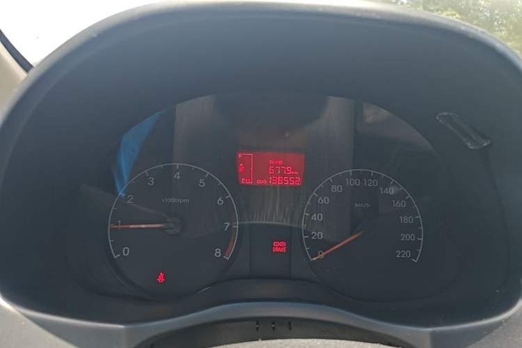 Used Hyundai Verna (older generation) 2014 1.4L Manual Smart GLS Trim Instrument Cluster