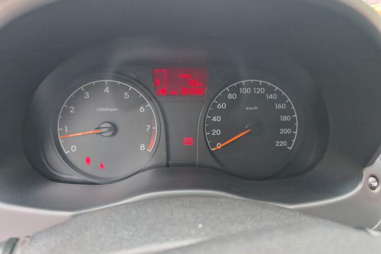 Used Hyundai Verna (older generation) 2014 1.4L Manual Smart GLS Trim Instrument Cluster