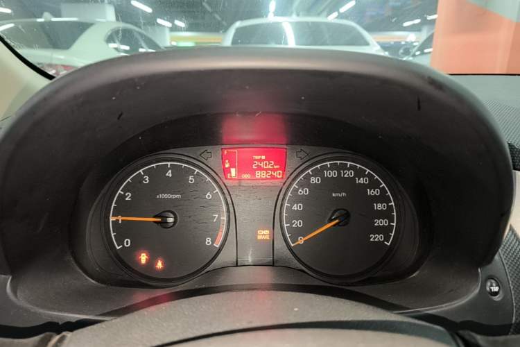 Used Hyundai Verna (older generation) 2014 1.4L Manual Smart GLS Trim Instrument Cluster