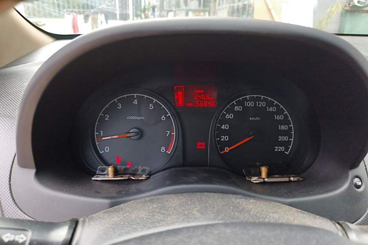 Used Hyundai Verna (older generation) 2014 1.4L Manual Smart GLS Trim Instrument Cluster