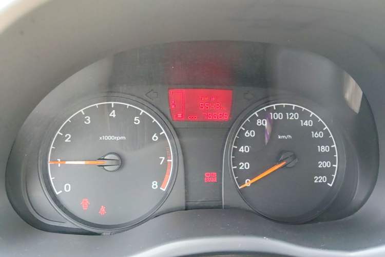 Used Hyundai Verna (older generation) 2014 1.4L Manual Smart GLS Trim Instrument Cluster