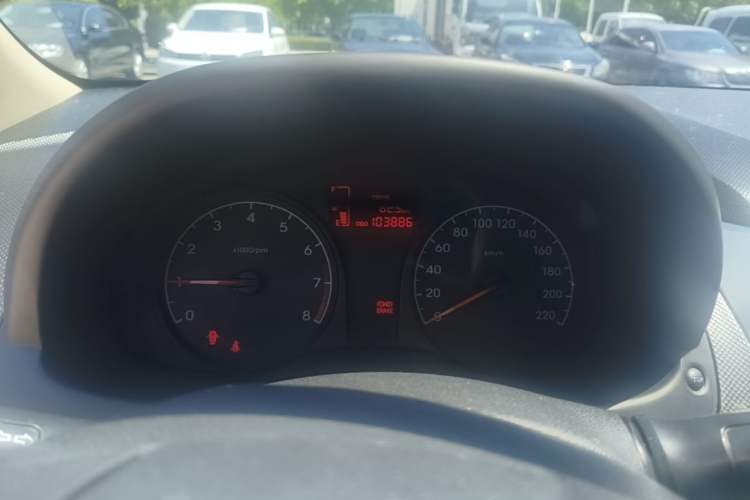 Used Hyundai Verna (older generation) 2014 1.4L Manual Smart GLS Trim Instrument Cluster
