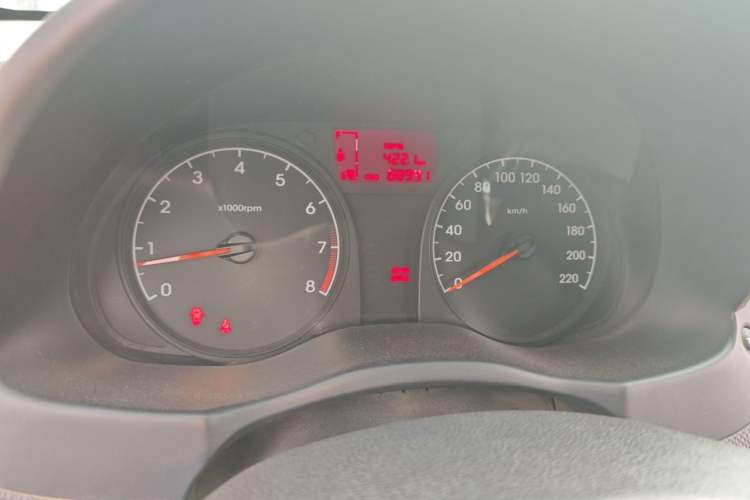 Used Hyundai Verna (older generation) 2014 1.4L Manual Smart GLS Trim Instrument Cluster