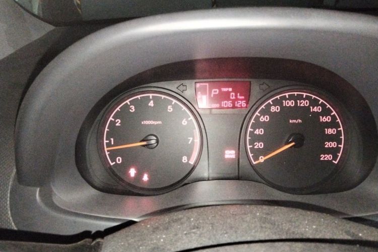 Used Hyundai Verna (older generation) 2014 1.4L Automatic Smart GLS Instrument Cluster